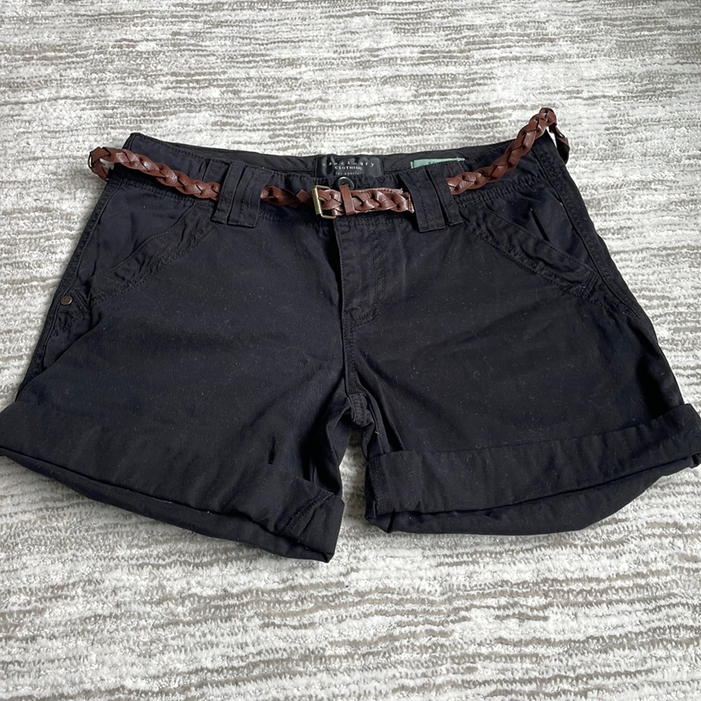 Sanctuary Clothing Black Cargo shorts with belt